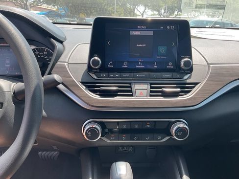 New 2026 Nissan Altima 2.5 SV FWD image 21