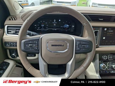 Certified 2022 GMC Yukon XL Denali w/ Max Trailering Package image 25