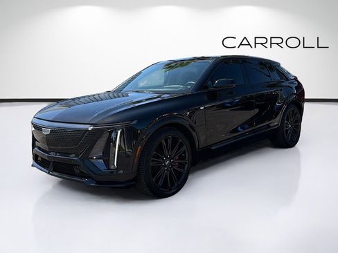 New 2026 Cadillac Lyriq V AWD/4WD image 7