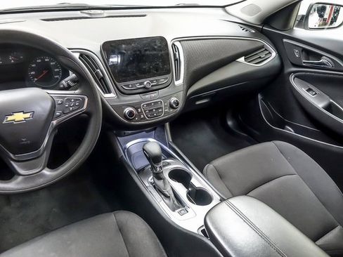 Used 2024 Chevrolet Malibu LT image 13