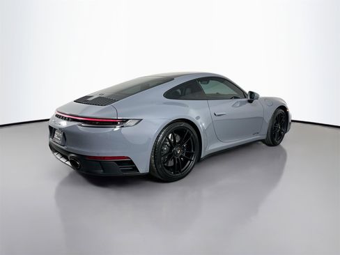 Certified 2024 Porsche 911 Carrera GTS image 7