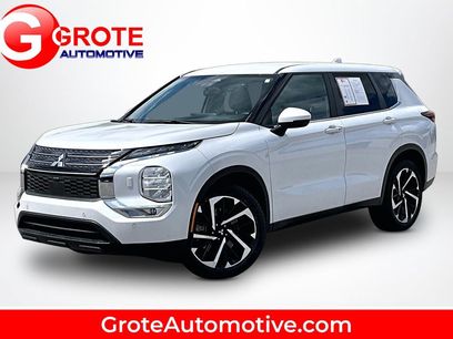 Used 2023 Mitsubishi Outlander SE