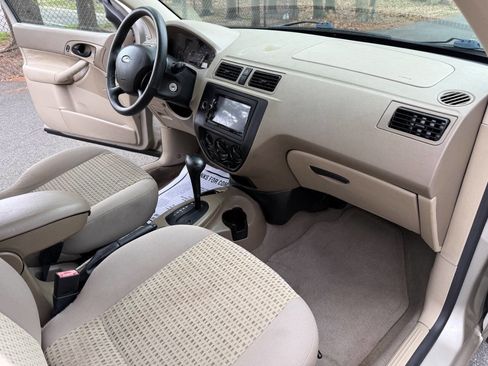 Used 2007 Ford Focus SE image 19