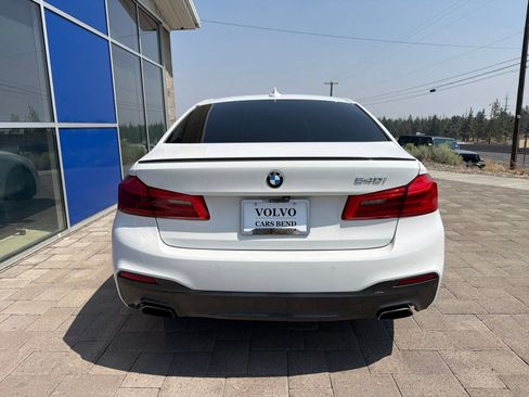 Used 2018 BMW 540i RWD image 6