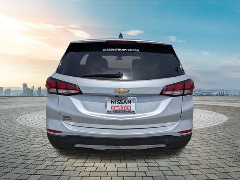 Used 2022 Chevrolet Equinox LT AWD/4WD image 6
