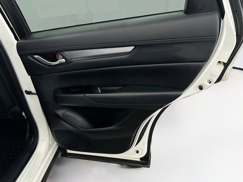 Used 2017 MAZDA CX-5 Touring w/ Preferred Equipment Package image 32