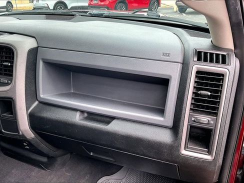 Used 2020 RAM 1500 Tradesman w/ Chrome Plus Package image 19