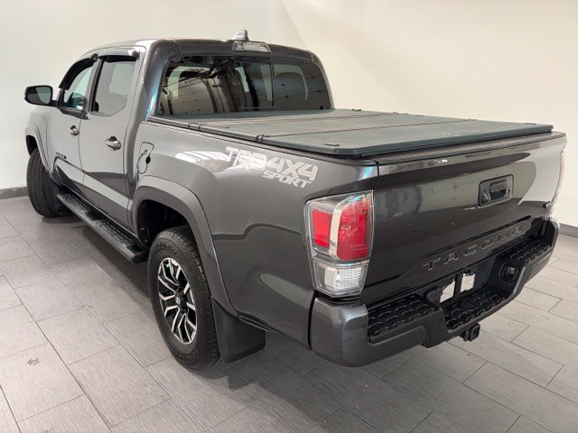 Used 2021 Toyota Tacoma TRD Sport w/ TRD Premium Sport Package AWD/4WD image 3