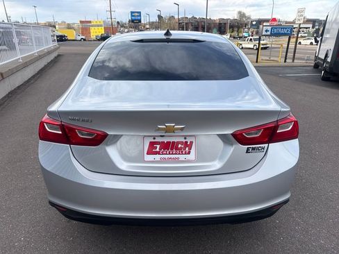 Used 2018 Chevrolet Malibu LS w/ LPO, Convenience Package 1 image 4