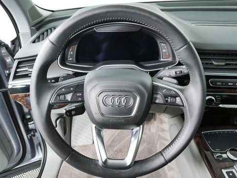 Used 2017 Audi Q7 3.0T Premium Plus AWD/4WD image 9
