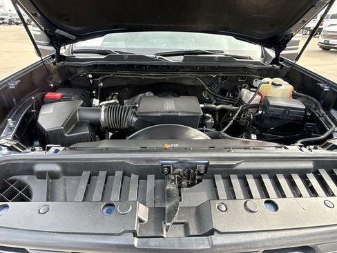 Used 2022 Chevrolet Silverado 2500 LT w/ Convenience Package image 29