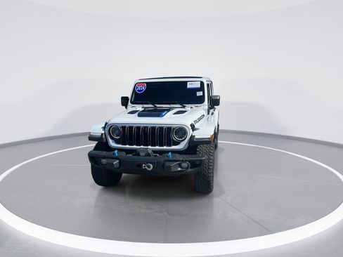 Used 2024 Jeep Wrangler Unlimited Rubicon 4xe AWD/4WD image 2