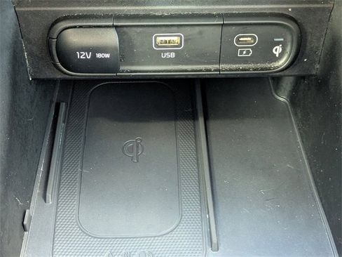 Certified 2023 Kia Telluride S image 30