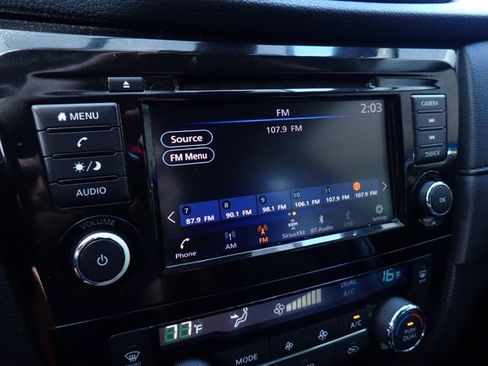 Used 2019 Nissan Rogue SV AWD/4WD image 20