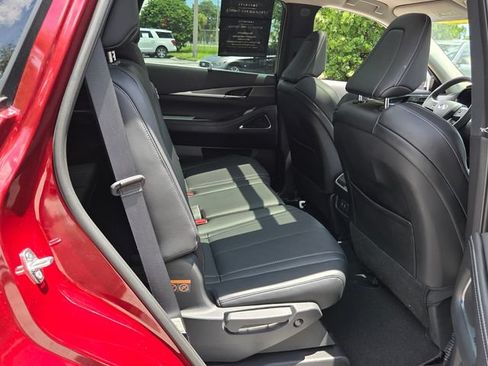 Used 2026 INFINITI QX60 Luxe w/ Cargo Package FWD image 23