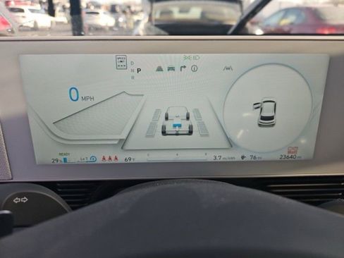 Used 2024 Hyundai Ioniq 5 SEL AWD/4WD image 16