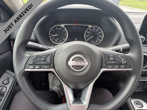 Certified 2025 Nissan Sentra SV w/ Trunk Package image 12