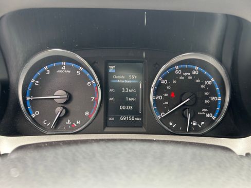 Used 2016 Toyota RAV4 XLE AWD/4WD image 16
