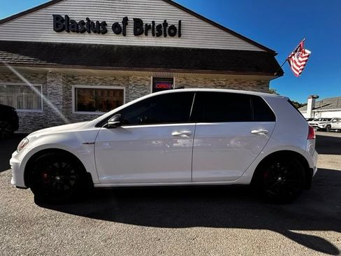 Used 2017 Volkswagen GTI Sport FWD image 4