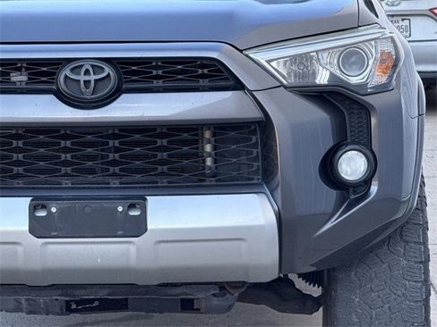 Used 2018 Toyota 4Runner TRD Off-Road Premium image 7