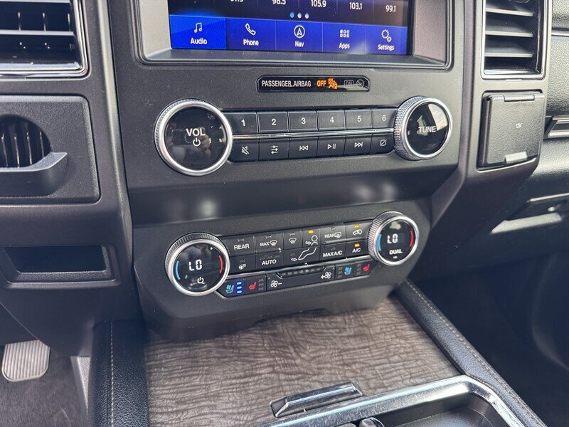Used 2020 Ford Expedition Max Limited AWD/4WD image 22