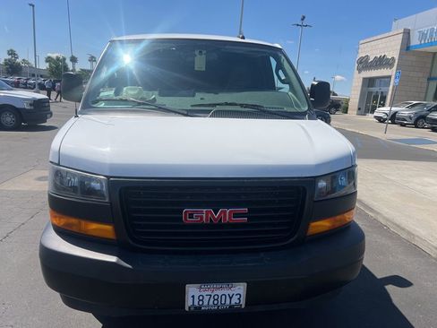 Used 2023 GMC Savana 2500 Extended w/ Driver Convenience Package RWD image 23