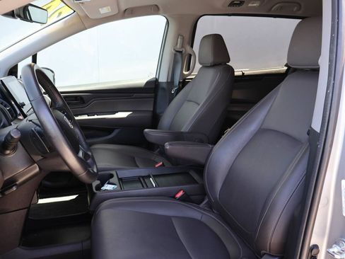 Used 2024 Honda Odyssey EX-L image 10