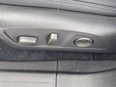 New 2026 Chevrolet Equinox EV LT image 6