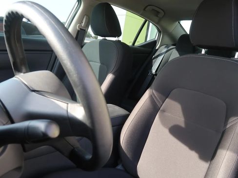 Used 2025 Nissan Sentra S FWD image 18