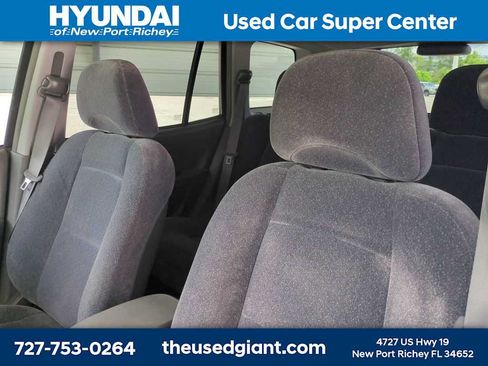 Used 2004 Hyundai Santa Fe GLS FWD image 7