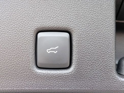 New 2026 Ford Escape SE image 14