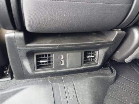 Used 2024 Chevrolet Silverado 1500 Custom Trail Boss AWD/4WD image 22