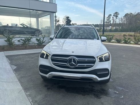 Used 2022 Mercedes-Benz GLE 350 4MATIC w/ Premium Package image 4