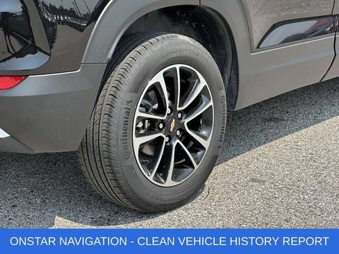 Used 2025 Chevrolet TrailBlazer LT AWD/4WD image 6