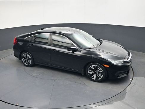 Used 2016 Honda Civic EX-T image 18