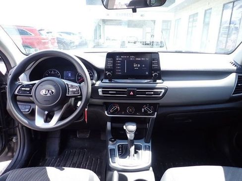 Used 2021 Kia Seltos LX AWD/4WD image 10
