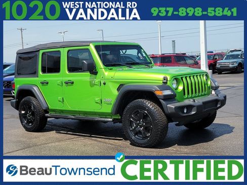 Used 2018 Jeep Wrangler Unlimited Sport S AWD/4WD image 1
