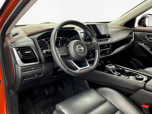 Used 2022 Nissan Rogue SL w/ SL Premium Package image 14