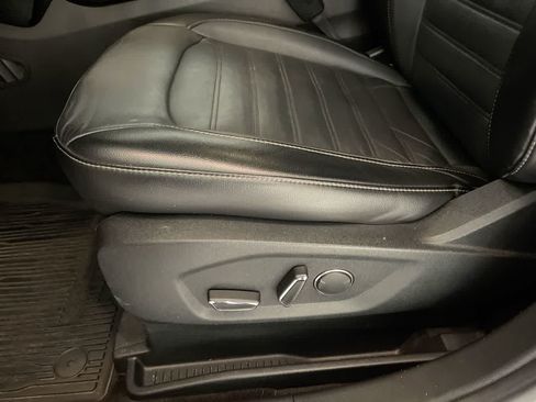Used 2018 Ford Edge SEL w/ Canadian Touring Package AWD/4WD image 12