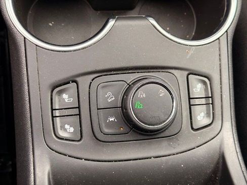 Used 2020 GMC Terrain SLT w/ Preferred Package AWD/4WD image 16