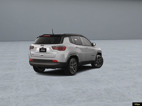 New 2026 Jeep Compass Limited image 7