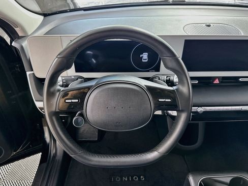Used 2023 Hyundai Ioniq 5 SE AWD/4WD image 15