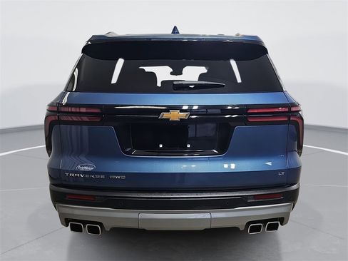 Certified 2024 Chevrolet Traverse LT image 5