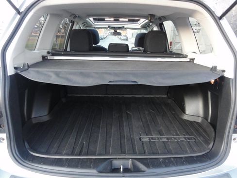 Used 2014 Subaru Forester 2.5i Premium w/ All-Weather Package image 18