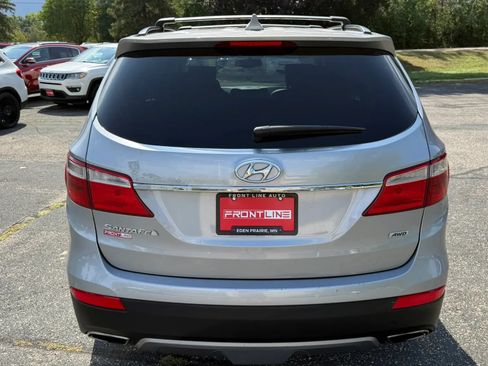 Used 2013 Hyundai Santa Fe GLS w/ Popular Equipment Pkg AWD/4WD image 9