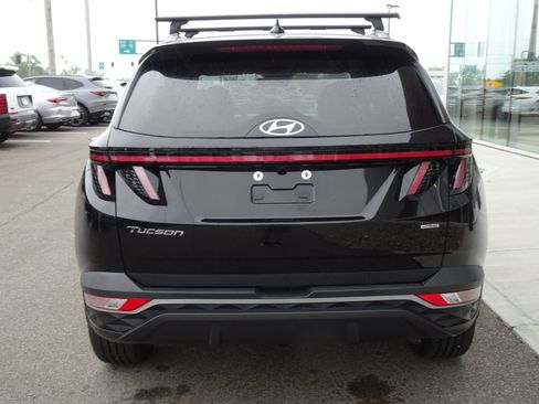 Used 2023 Hyundai Tucson SEL w/ Convenience Package AWD/4WD image 4