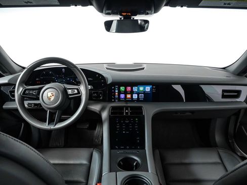 Certified 2022 Porsche Taycan 4S image 17