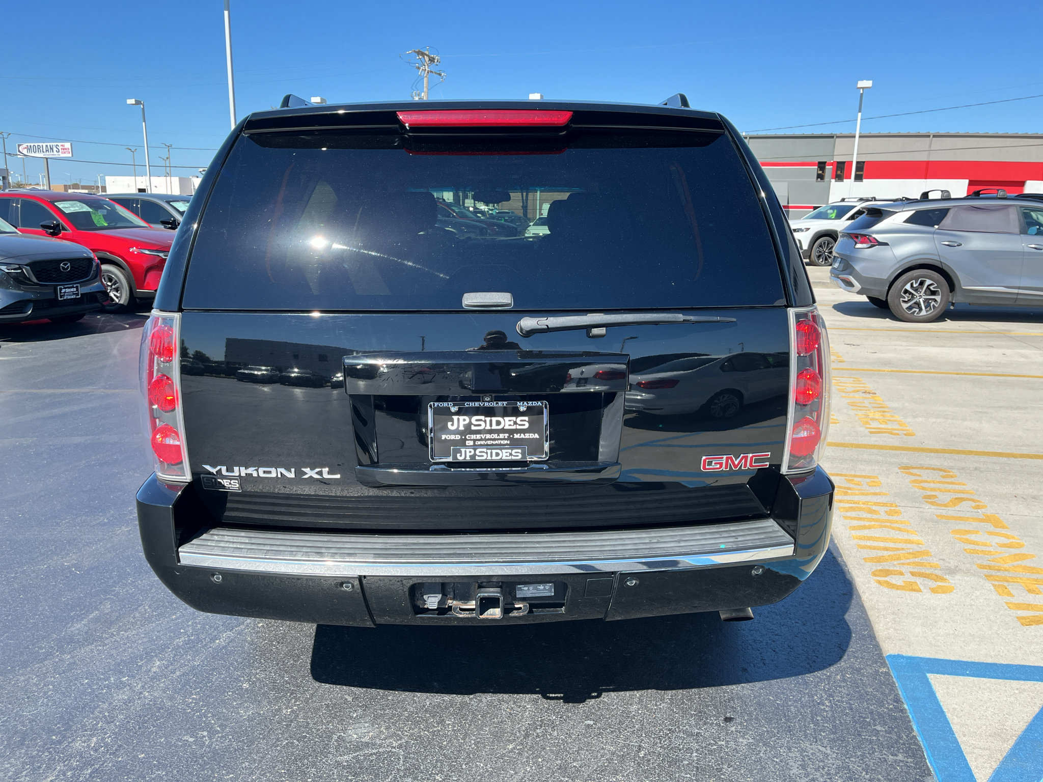 Used 2013 GMC Yukon XL Denali AWD/4WD image 10