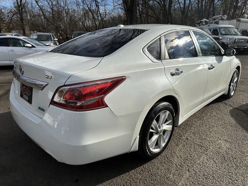 Used 2013 Nissan Altima 2.5 SV w/ 2.5SV Convenience Pkg image 13