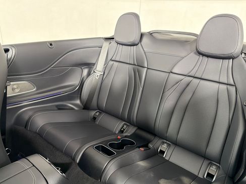 Used 2026 Mercedes-Benz CLE 300 4MATIC Cabriolet image 12